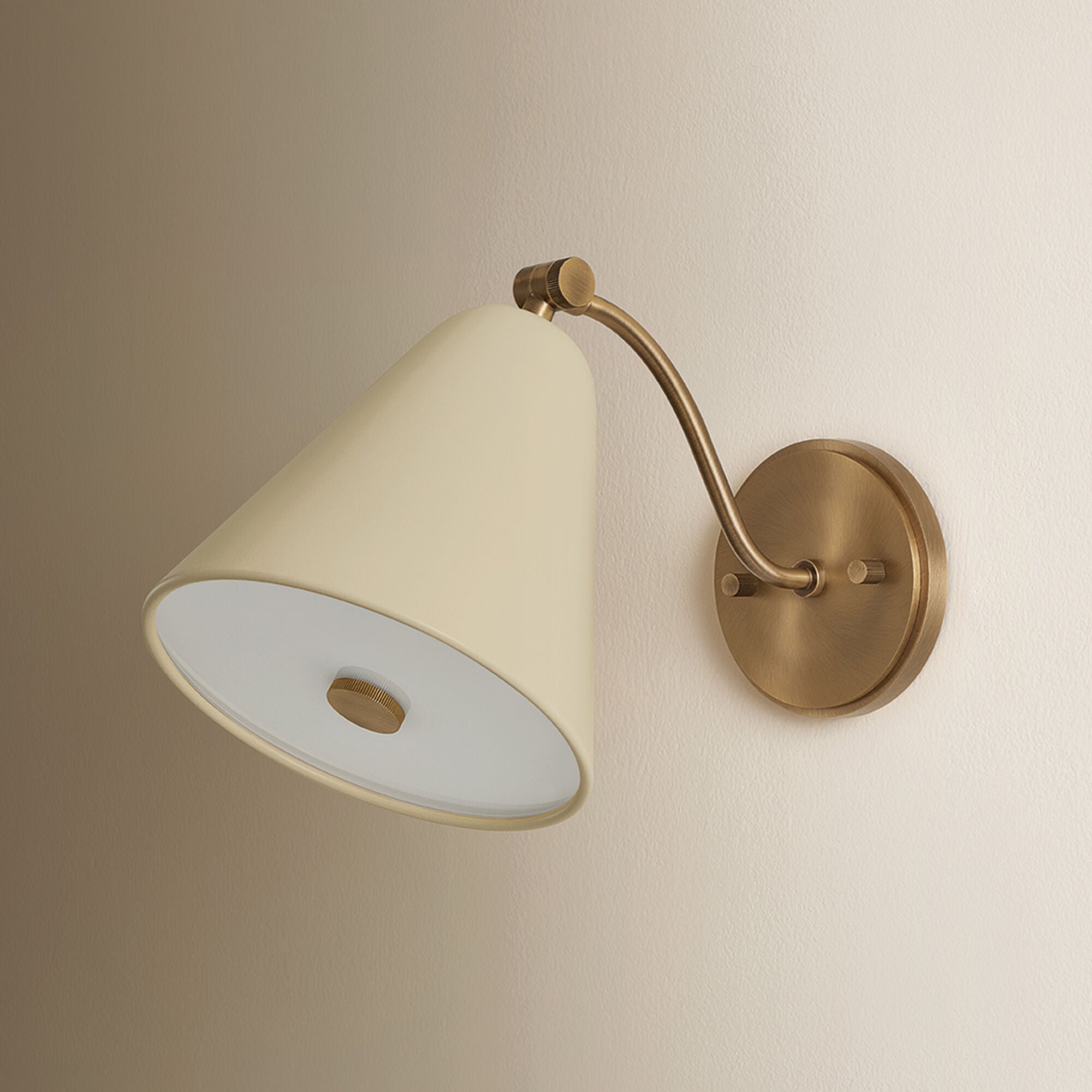 Clive Small Wall Sconce,